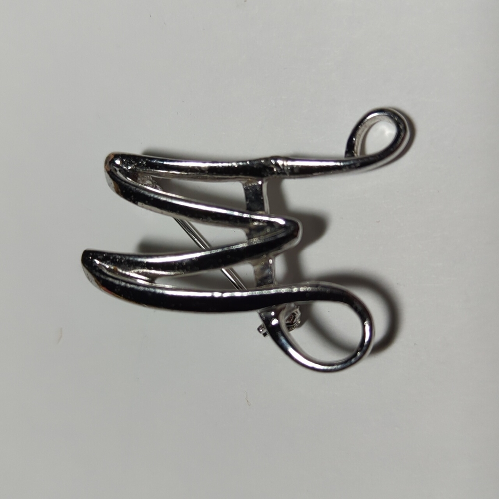 Vintage SARAH COVENTRY Silver M Brooch Pin